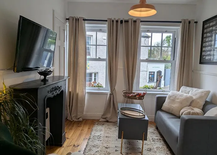 1780 Street * Dingle